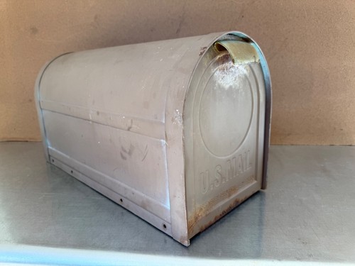 Vintage Heavy DutyVintage Heavy Duty Home Impressions Rual Mailbox 12 Pounds - Picture 20 of 22