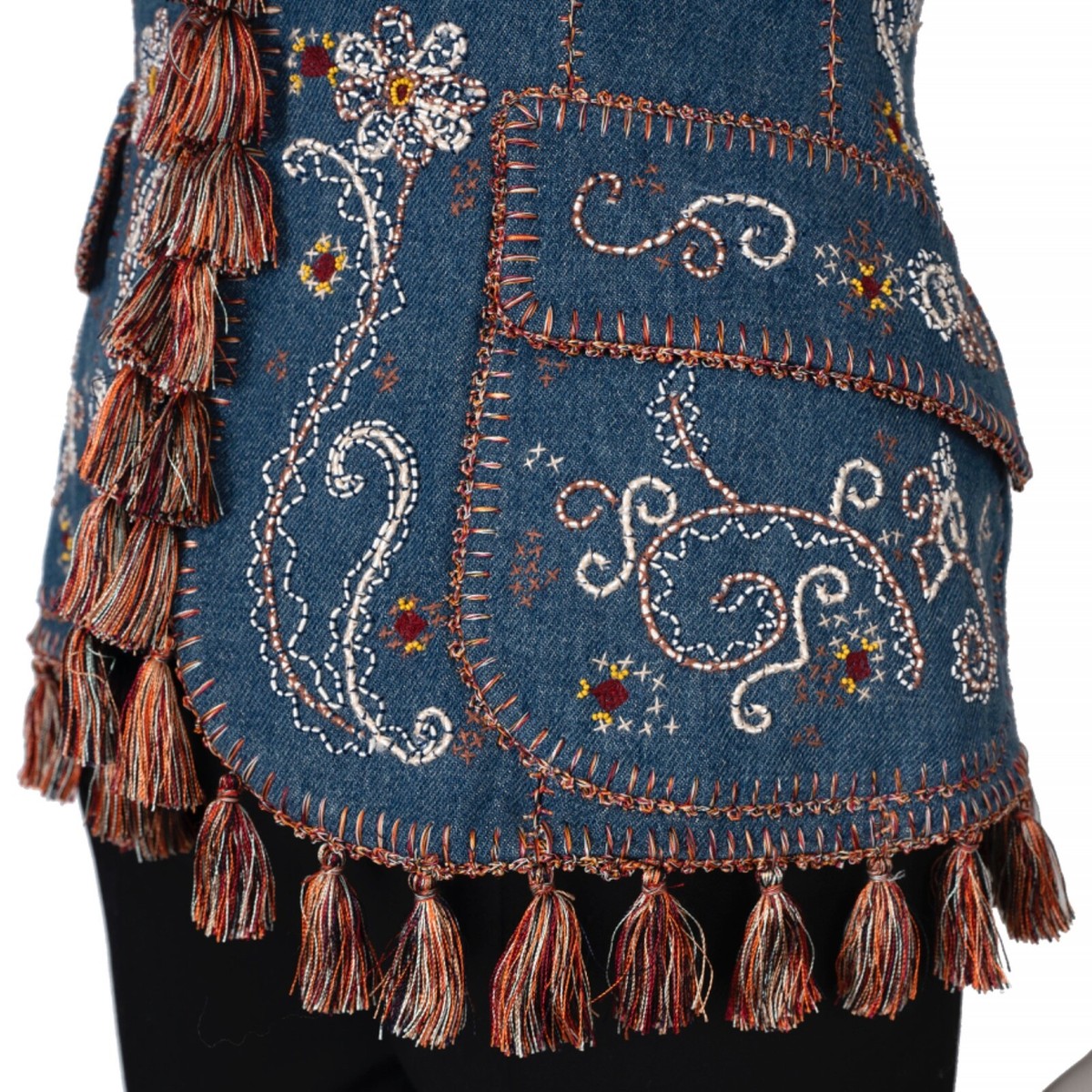 Christian Dior クリスチャンディオール 71088 auth CHRISTIAN DIOR blue cotton 2018 EMBROIDERED DENIM