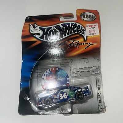 Hot Wheels Racing 2001 NASCAR Pit Board M&M's July 4th Car