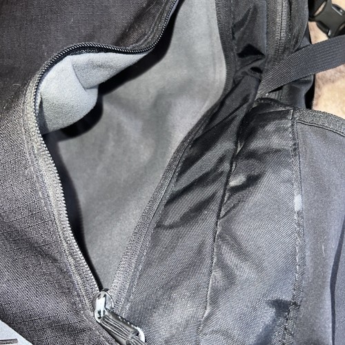The North Face Surge Transit Black Backpack Flexvent Laptop - Picture 3 of 10