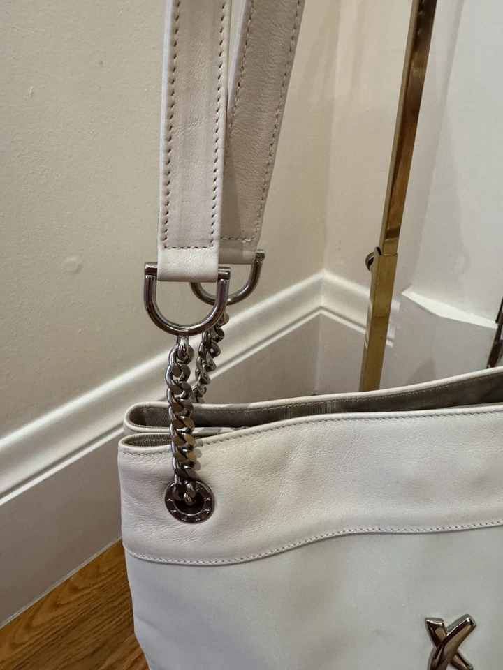 Bolso Paloma Picasso Lona Y Cuero Herrajes Plateados. Foto 4 de 4