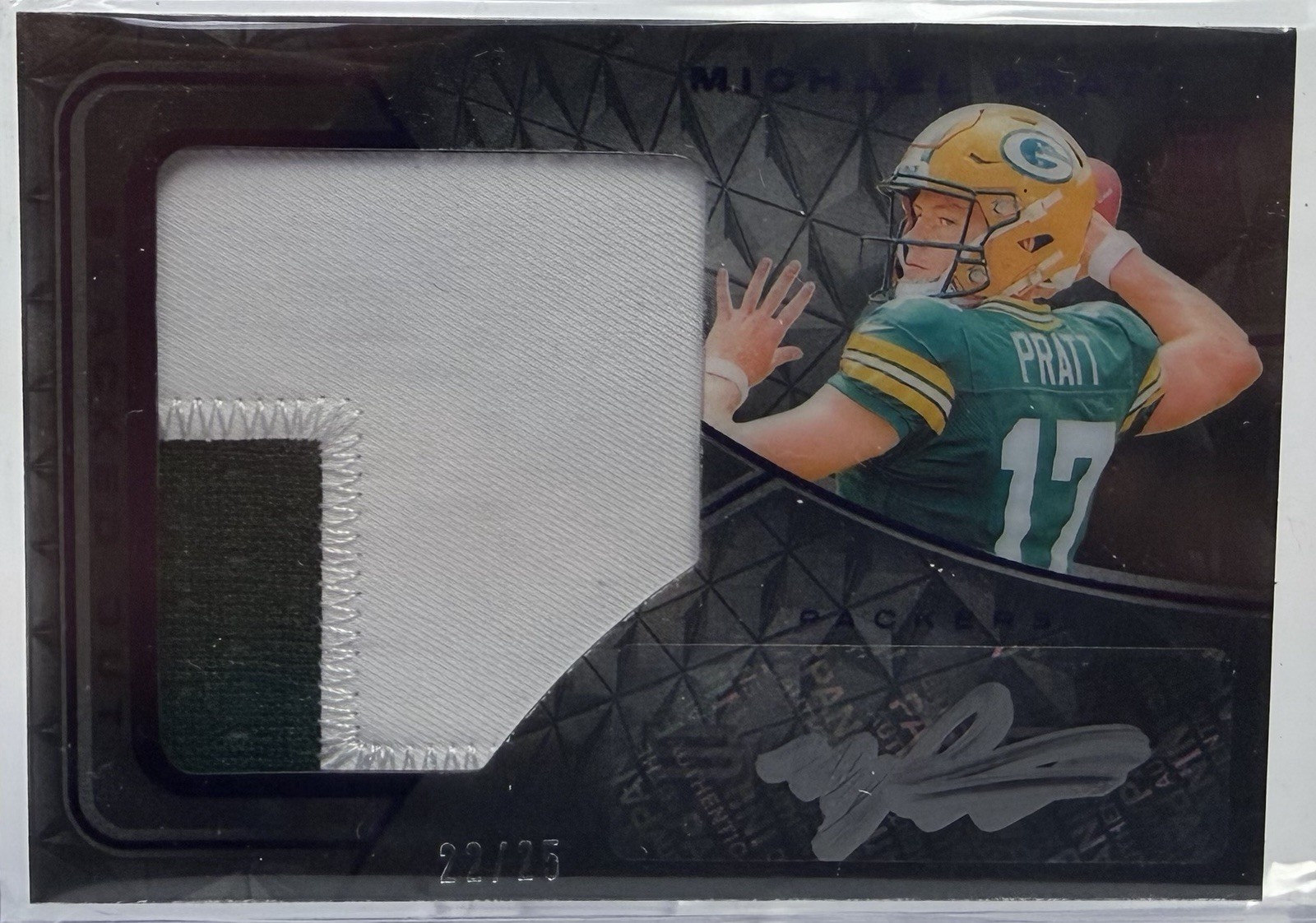 2024 Panini Black - Blacked Out Jersey Autos Michael Pratt #BOJ-MP Prime /25...