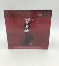 Funko DC Comics Bombshells Deluxe Collector Box 2018 Factory Sealed