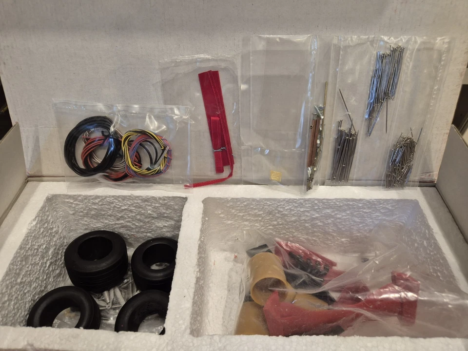 Ferrari F1 2000 Michael Schumacher 1/12, MG MODEL PLUS not MFH, not GP Replicas - Bild 4 von 4