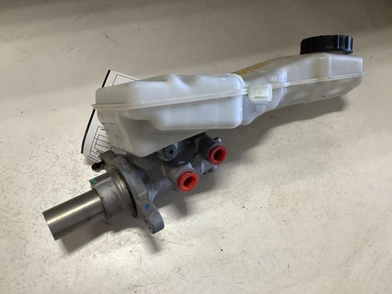 Brake Master Cylinder Fits 13-19 ESCAPE 319126