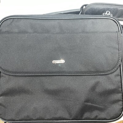 Black Targus Laptop/Messenger Bag With Shoulder Strap 17”