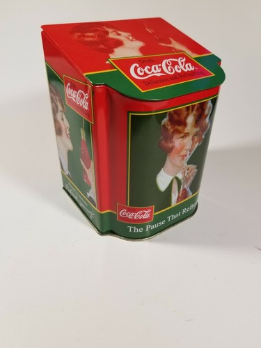 Coca-Cola "The Pause That Refreshes" Slope Collectable Tin - 第 1/8 張圖片