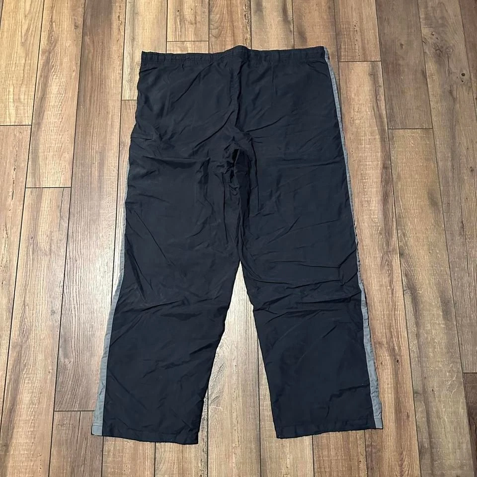 Y2K Nike spell out baggy black track pants size XL - Image 2 of 4