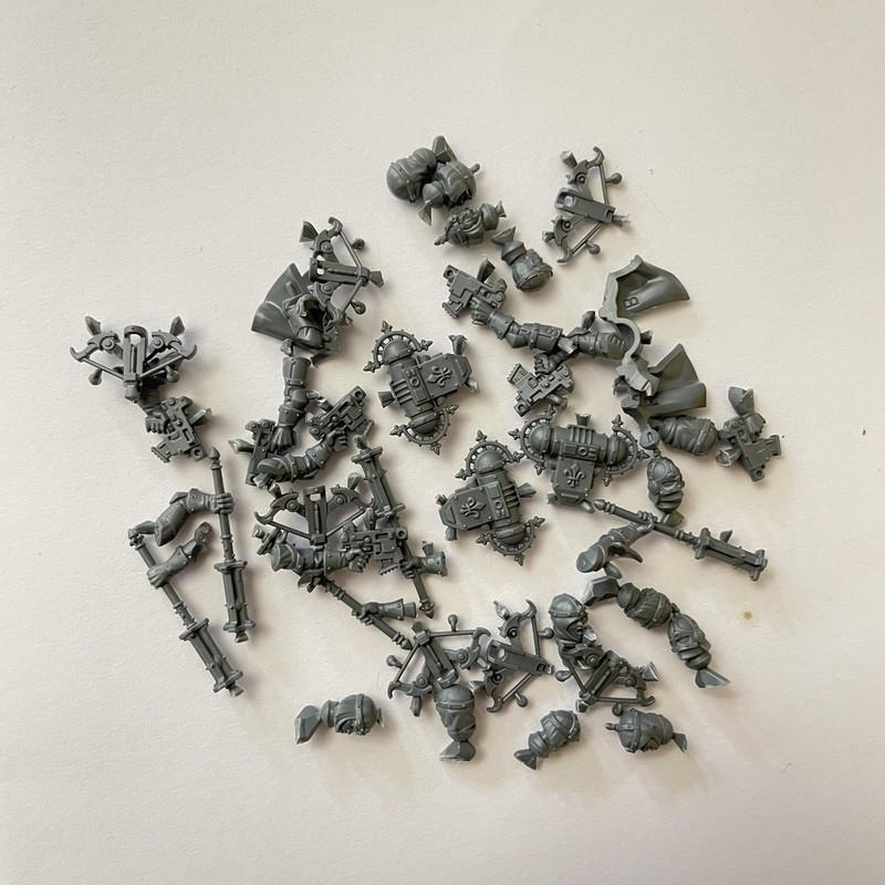 Celestian Insidiants Spare Bits Job Lot Mauls Pistols Backpacks 40K