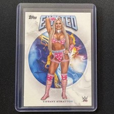 👟LQ 2025 TOPPS EXALTED WWE TIFFANY STRATTON #66