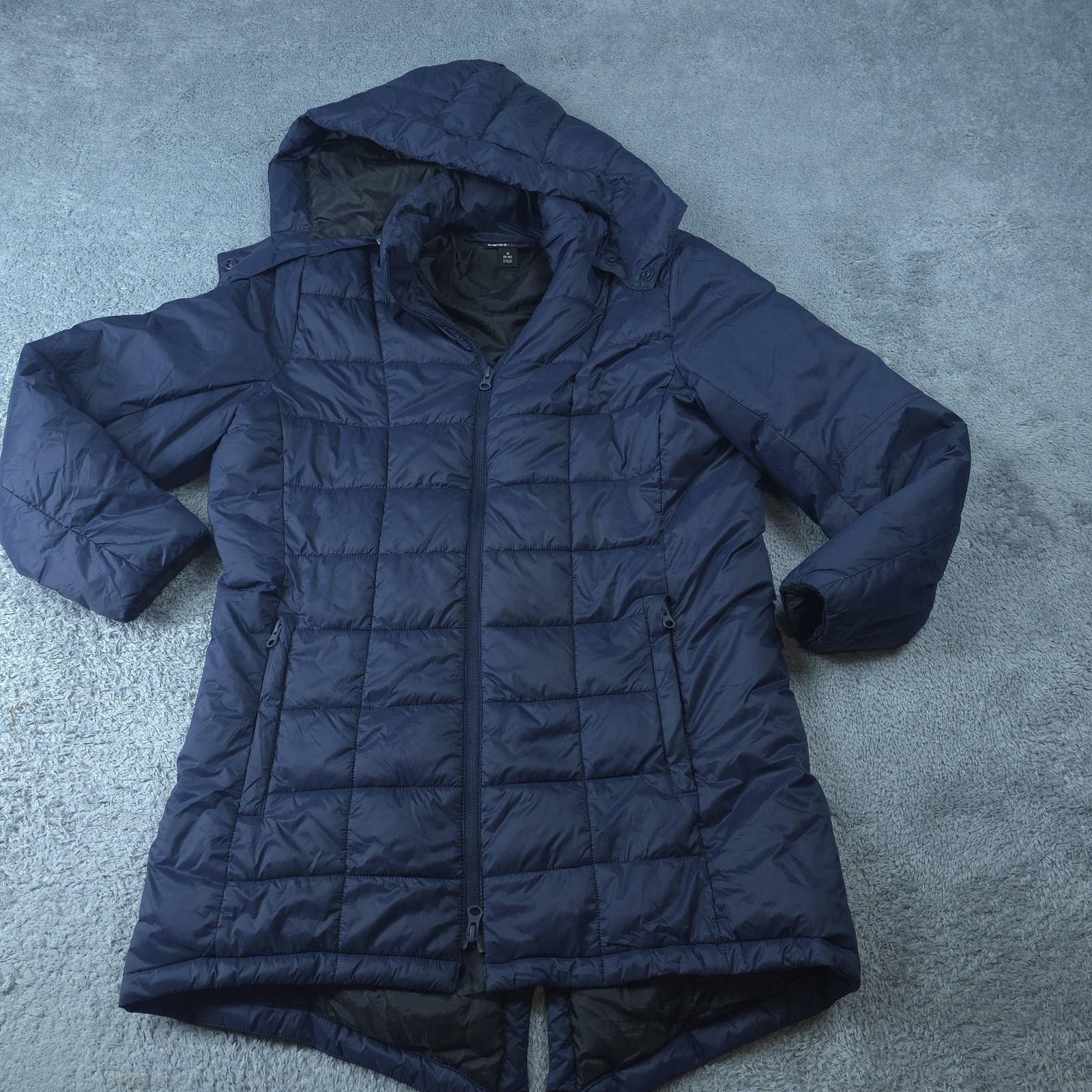 SwissTech Jacket Womens Medium Navy Hooded Puffer Quilted Zip Pockets Fishtail