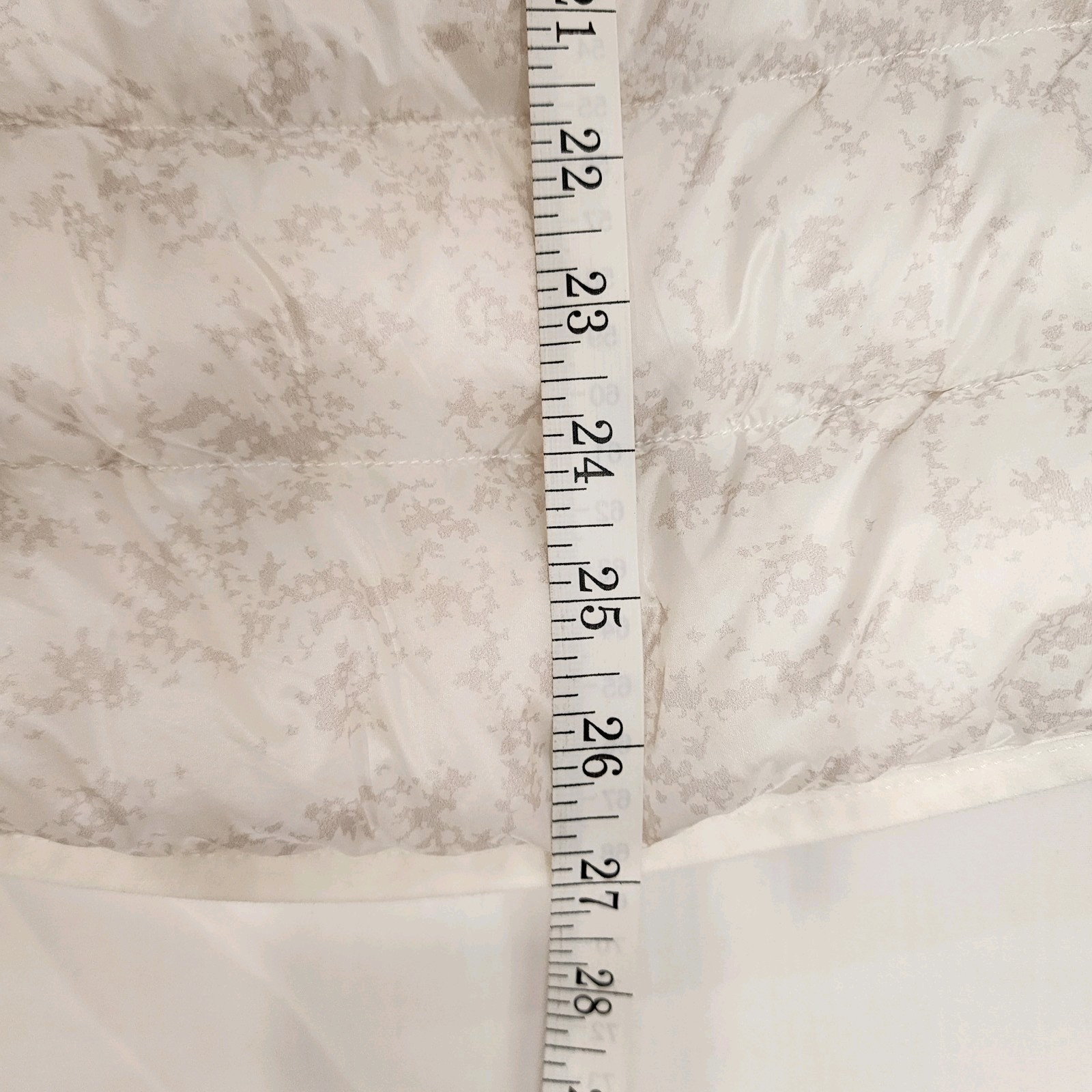 Fabletics 1X  Essentials Bone Elliot Puffer Vest … - image 2