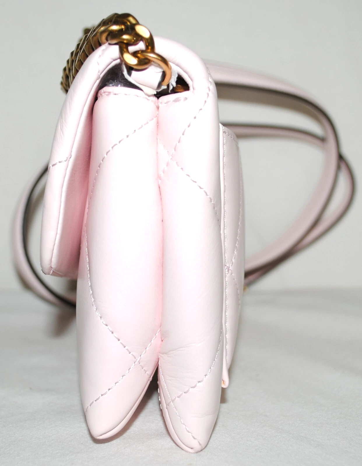 Portafoglio Tory Burch Kira Chevron Chain Rosa (vedi condizioni) $398