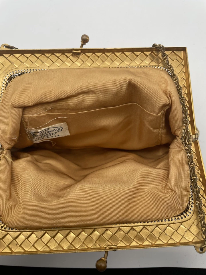 Vtg Whiting and Davis Mid 1900’s Gold Tone Mesh Evening Bag USA The Golden Look - Image 2 of 4