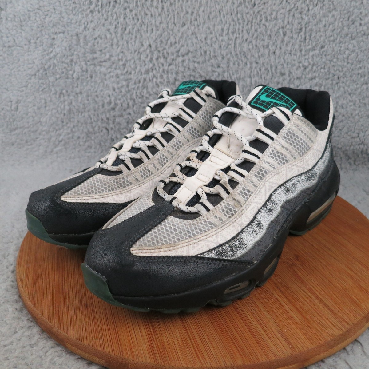 Nike Men's Size 9 Air Max 95 Athletic Shoes Day of the Dead CT1139
