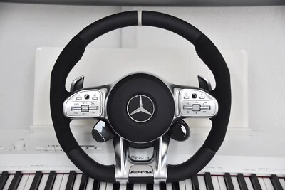 OEM AMG Performance Lenkrad +U88 Alcantara Weiße Nähte E43 E63 C43 C63 GLC43 63 - Bild 1 von 4