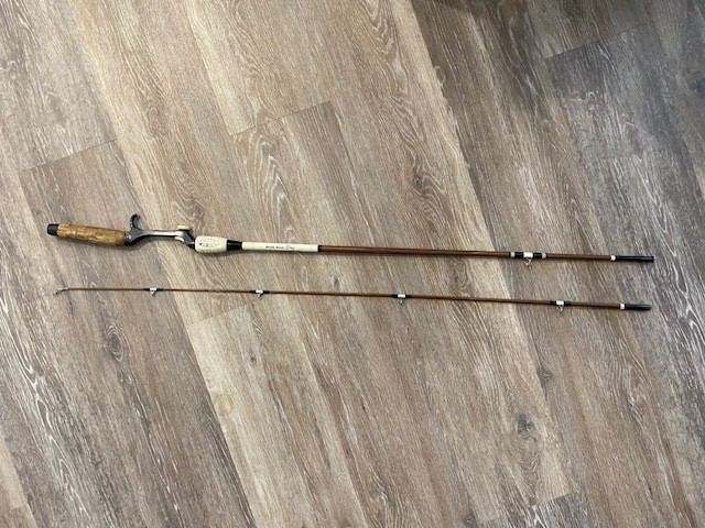 Vintage South Bend Stag Spin Cast 12266 Mod A 2 Pc 6'-6" Fib