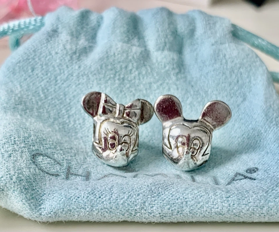 Dijes de plata de ley Chamilia para pulsera Mickey y Minnie Mouse Foto 3 de 4