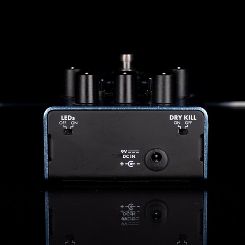Used Fender Mirror Image Delay Pedal - Picture 3 of 6