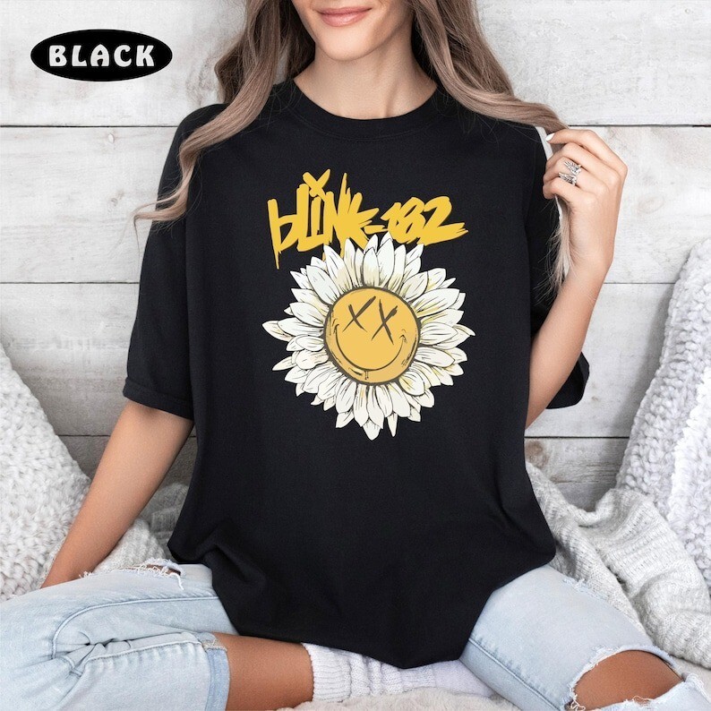 Blink 182 Shirt, Vintage Blink 182 Album Shirt, World Tour Shirt