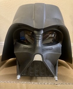 Star Wars Darth Vader Disney Toaster Helmet 2 Slice Logo Toast New/Open Box