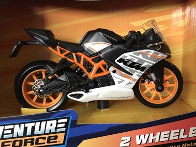 BRAND NEW KTM RC 390 MOTORCYCLE 1:18 
