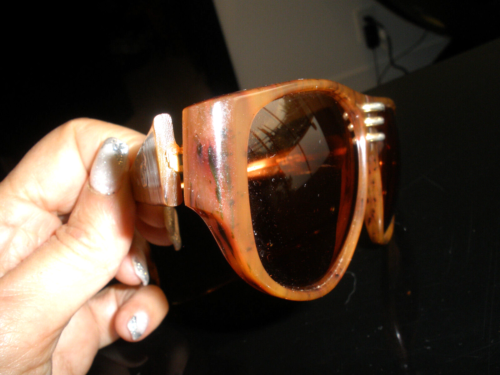 RARE FIND COLLECTORS VALENTINO LADIES VINTAGE V LOGO BROWN SUNGLASSES - Picture 12 of 14