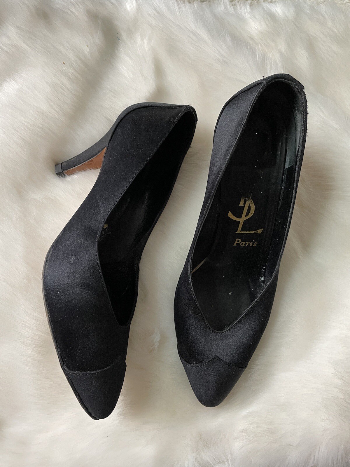 YVES SAINT LAURENT YSL tacco a pompa in raso nero taglia 7 EU 37 classico