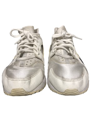 nike huarache womens size 9
