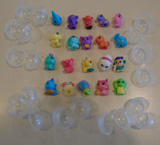 Squinkies  Bubbles Lot M  20 Assorted Squinkies with 10 Bubbles
