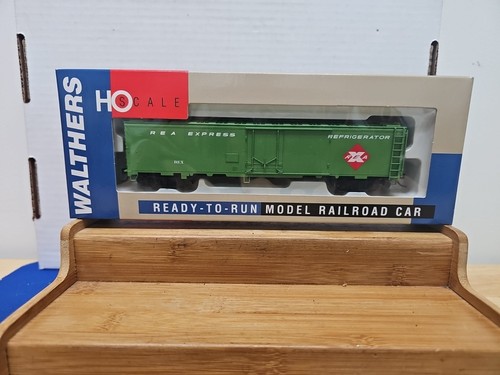 Walthers 932-6243 REX ATSF Santa Fe Railroad 50' REA Express Reefer escala HO  | Zustand: New
