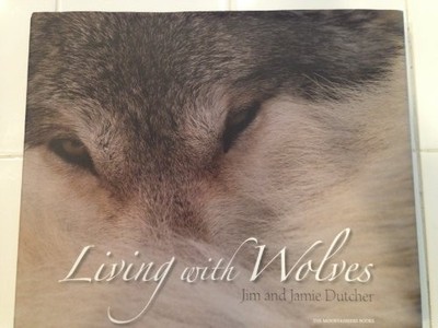 Living With Wolves by Levinger, Larry 1594850003 FREE Shipping
