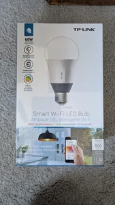 TP-LINK Smart Wi-Fi LED Bulb Colour Changing 60W - Model #LB130 - NEW! 🇨🇦