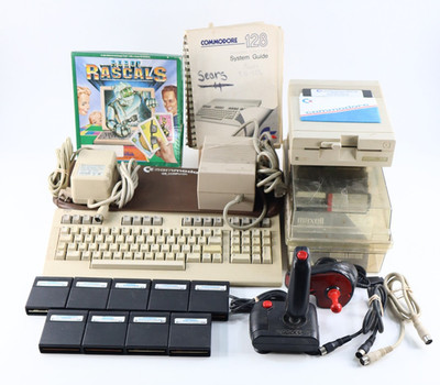Commodore 128 Computer and 1541 II Disk Drive Bundle W Games & Joysticks WORKING