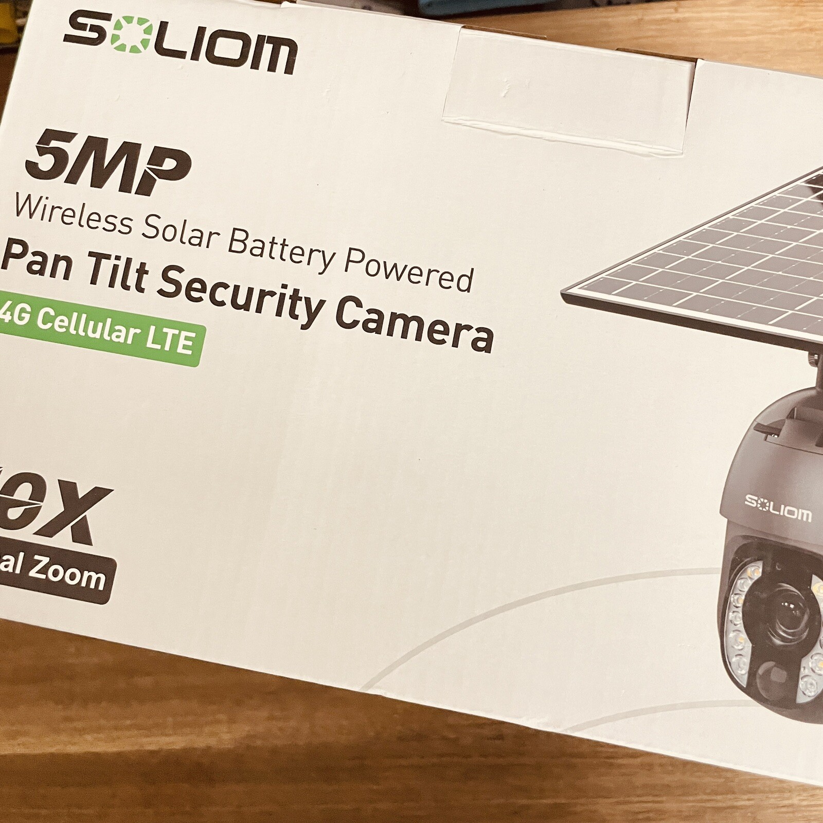 SOLIOM S600-C10X 5MP Outdoor Security Camera with 10X Optical Zoom, 4G LTE Cellular Connectivity, Weatherproof Design.