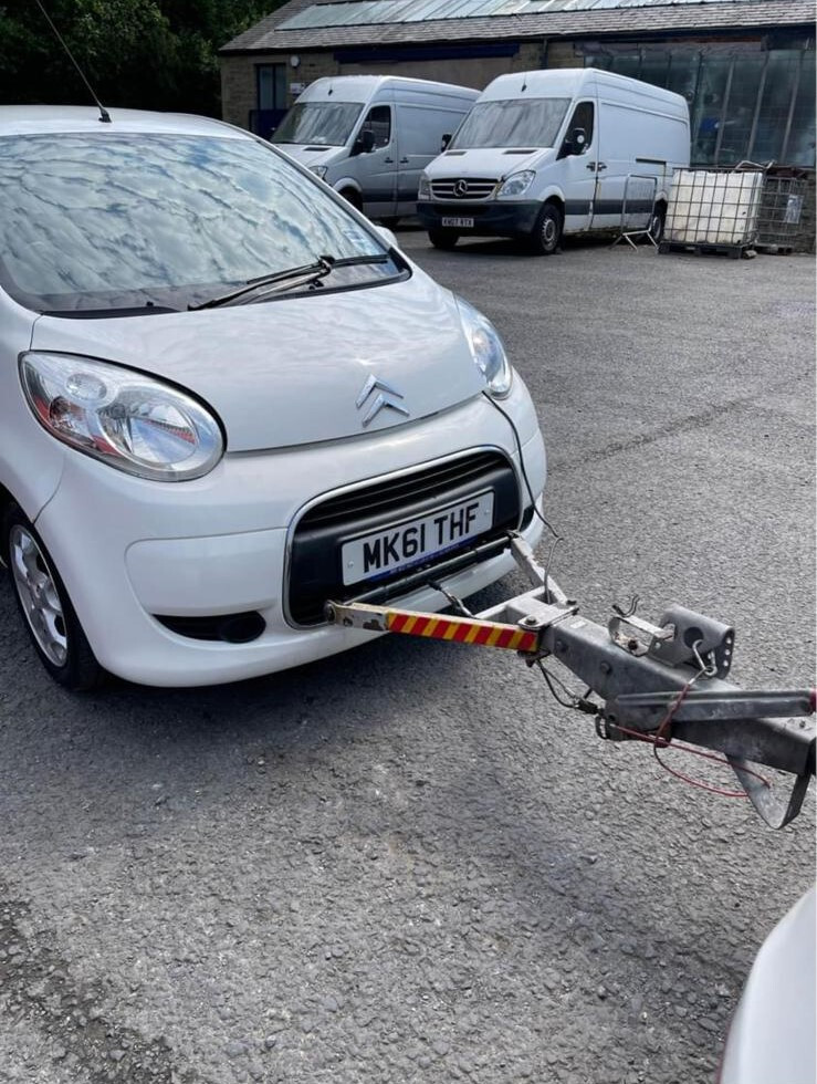 Motorhome Tow car Braked A Frame Tow Car citreon c1 1.0i VTR+ Hatchback