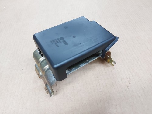 🢂VW PASSAT 35i AIRBAG STEUERGERÄT HALTER HALTERUNG + ABDECKUNG 3A0959657