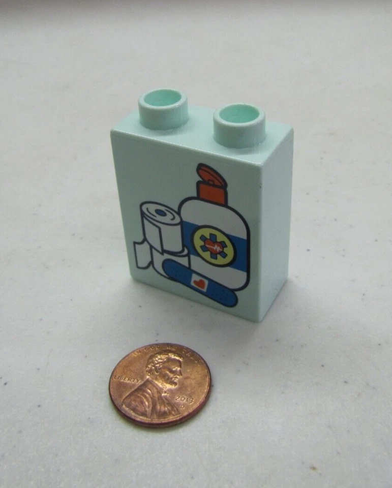 Lego Duplo Medicine Bandages First Aid Ambulance Vet Clinic Hospital Block - Image 2 of 3