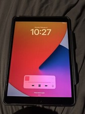 Apple iPad Pro 1st Gen. 256GB, Wi-Fi  4G Unlocked , 10.5 in - Space Gray
