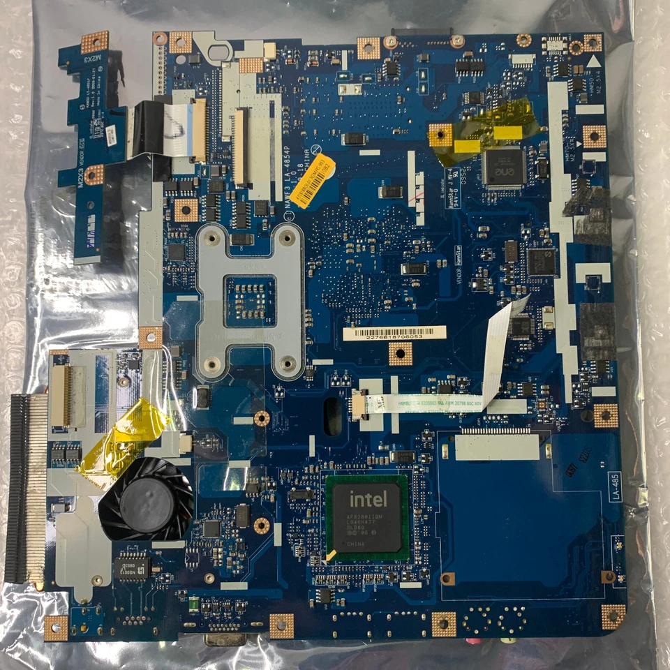 MOTHERBOARD EMACHINES E725 - 4923 DDR2 KAWF0 - Image 4 of 4