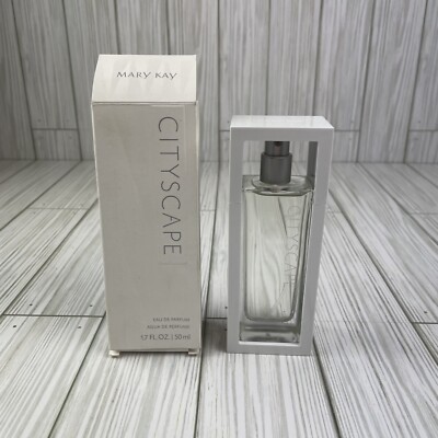 Mary Kay CITYSCAPE Eau De Perfume 1.7 oz. Full Size New In Box