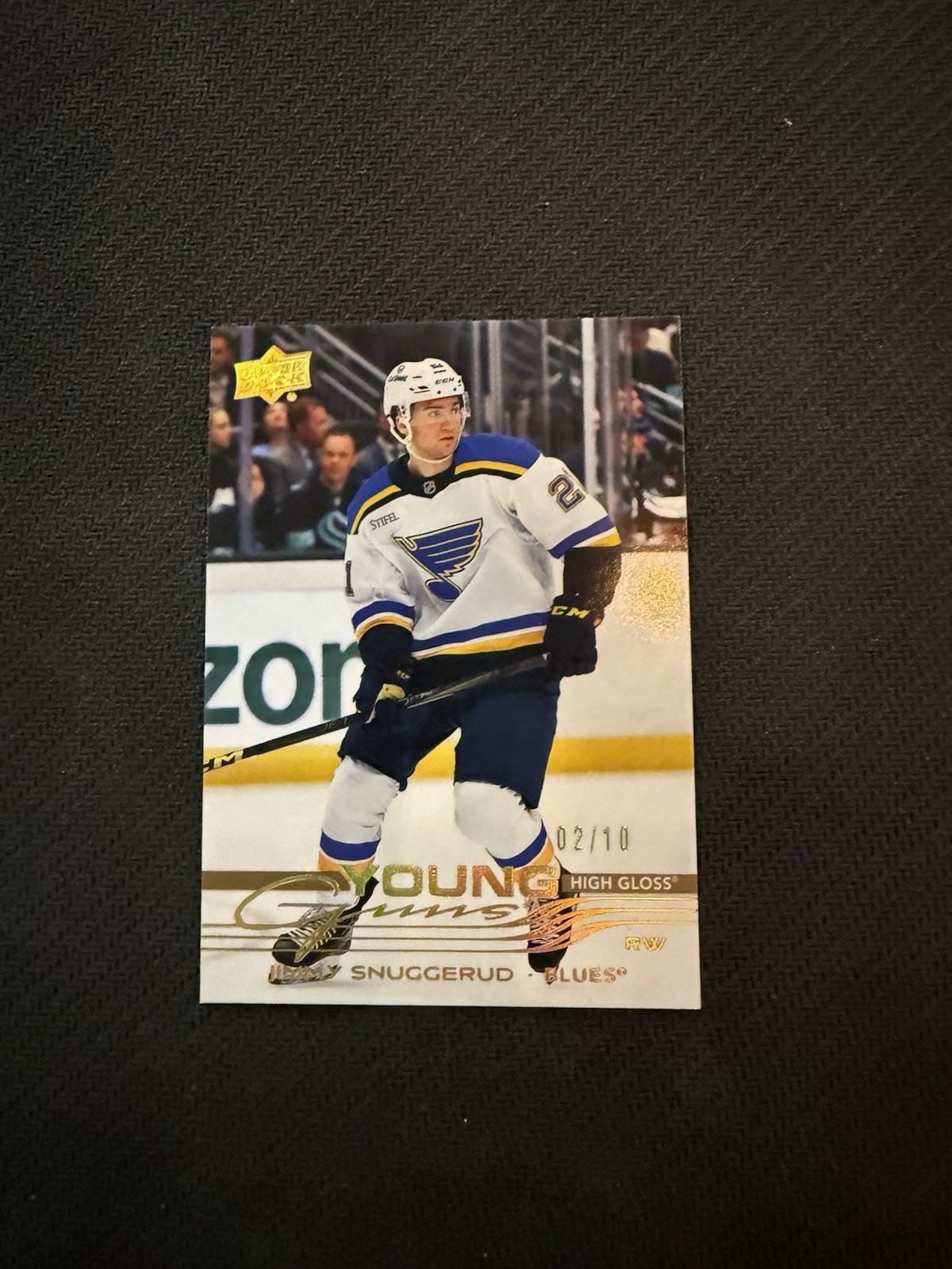 2025 UPPER DECK SERIES 1 #207 JIMMY SNUGGERUD YOUNG GUNS HIGH GLOSS /10