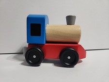 Melissa  Doug Wooden Farm Cargo Train Toy Engine Removable Cargo Educational