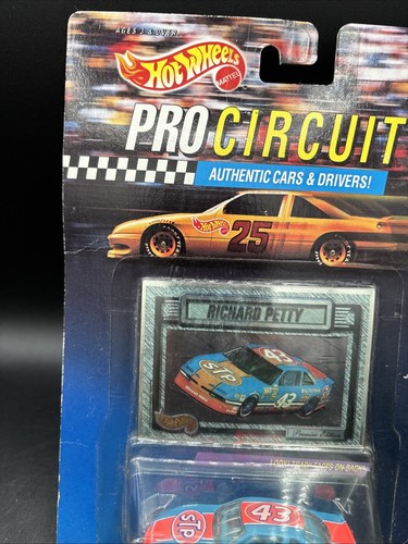 Hot Wheels PRO CIRCUIT Richard Petty - Picture 6 of 12