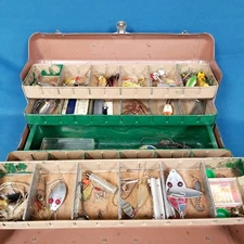 VTG J C Higgins SEARS Roebuck Steel Accordion Tackle Box USA w Lures Flies More 