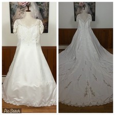 Gorgeous Vintage 90s Alfred Angelo Cathedral Length Wedding Gown