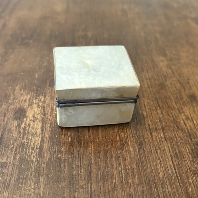 Vintage Capiz Shell(''Windowpane Oyster''] Trinket Box Great Condition - Stunning