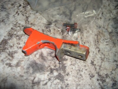 Homelite Super xl top handle mount  READ DESCRIPTION chainsaw part only  349