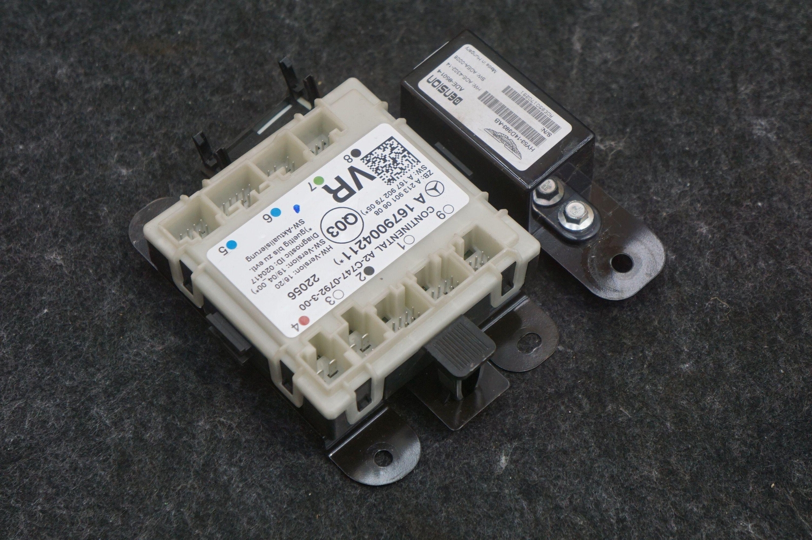 Front Right Door Control Module Oem HY53-14D383-AB Aston Martin Dbx 707 20-2024