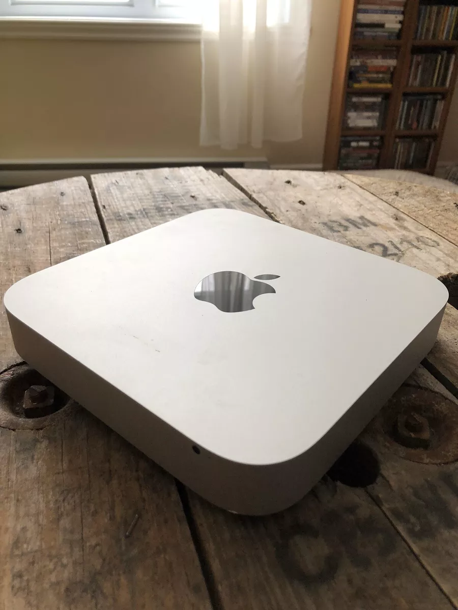 Apple Mac Mini Server 2.0 GHz QUAD Core i7, 16GB RAM, 1 SSD, 1 HHD (Total  1TB)